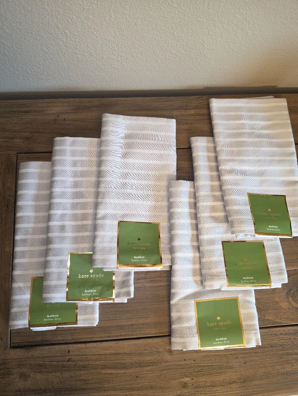 6x kate spade White and Light Gray Striped Napkin Set
